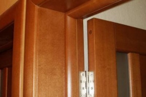 Установка дверного блока